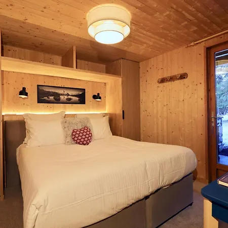 Moderne à La Tania Avec Sauna Et Parking - Fr-1-575-251 Chalet *